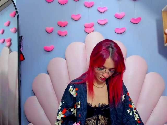 LucyMiller's BongaCams show and profile