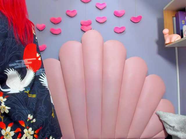 LucyMiller's BongaCams show and profile