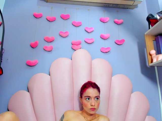 LucyMiller's BongaCams show and profile