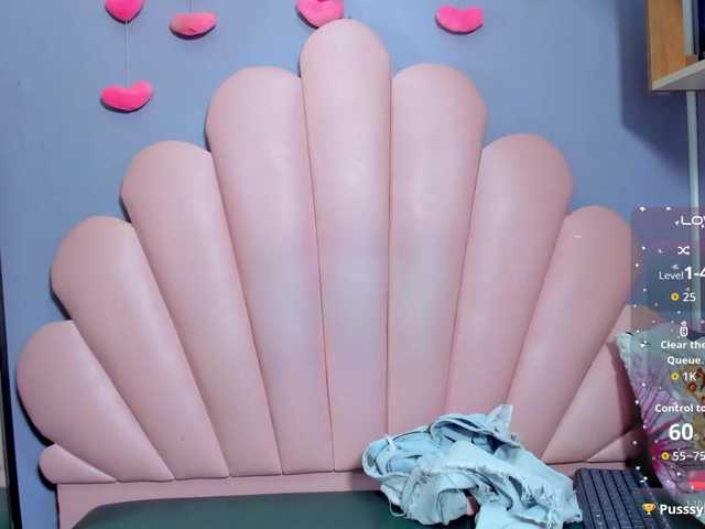 LucyMiller's BongaCams show and profile