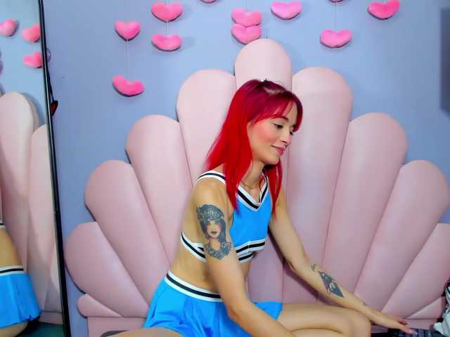 LucyMiller's BongaCams show and profile