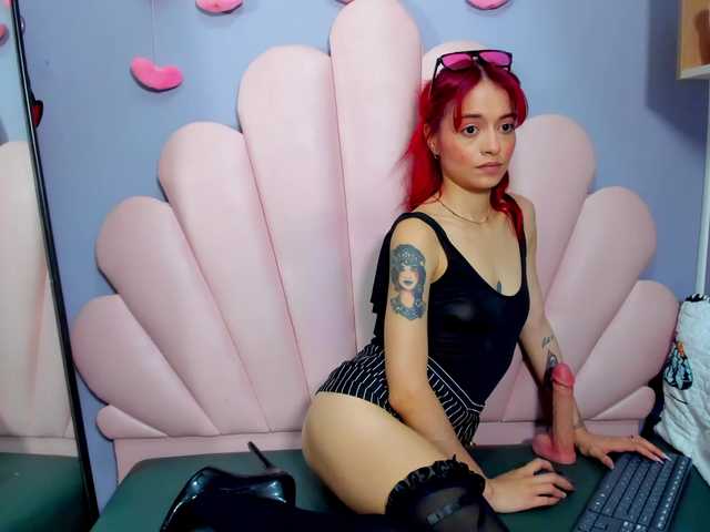 LucyMiller's BongaCams show and profile