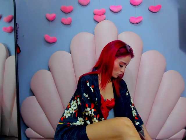 LucyMiller's BongaCams show and profile