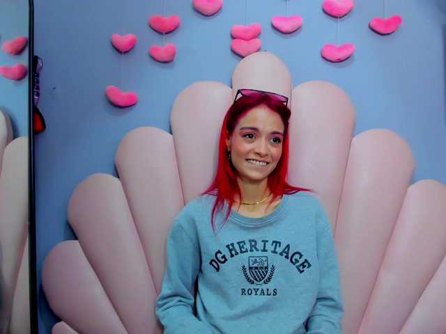 LucyMiller's BongaCams show and profile