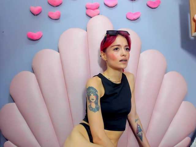 LucyMiller's BongaCams show and profile