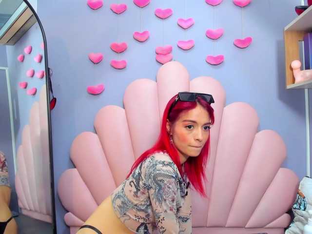 LucyMiller's BongaCams show and profile