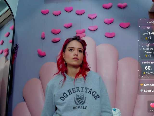 LucyMiller's BongaCams show and profile