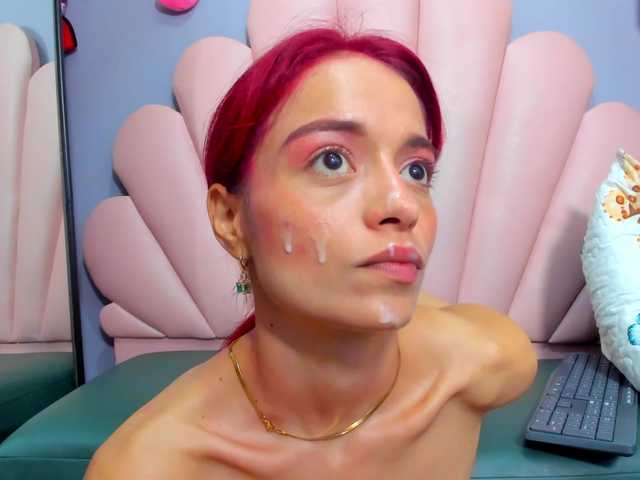 LucyMiller's BongaCams show and profile