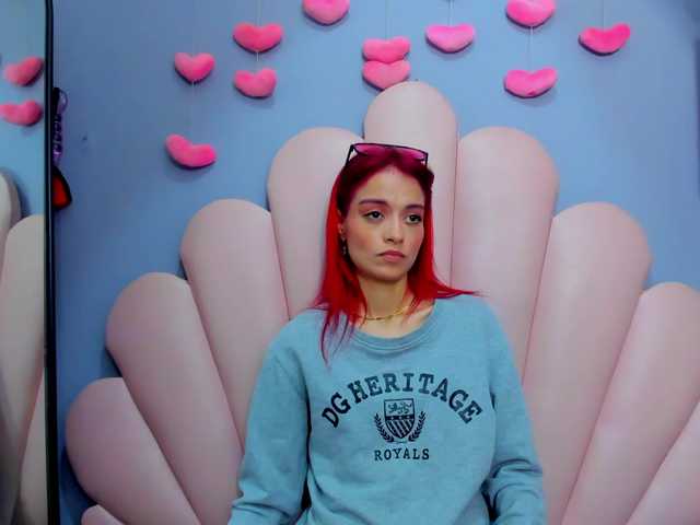 LucyMiller's BongaCams show and profile