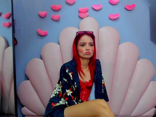 LucyMiller's BongaCams show and profile