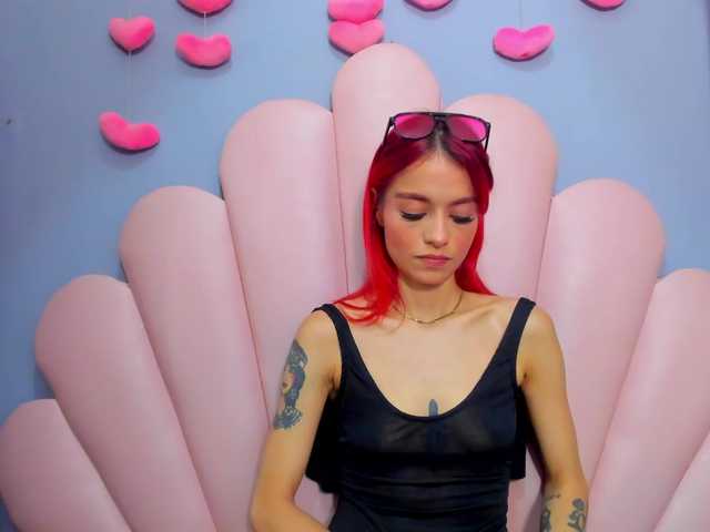 LucyMiller's BongaCams show and profile