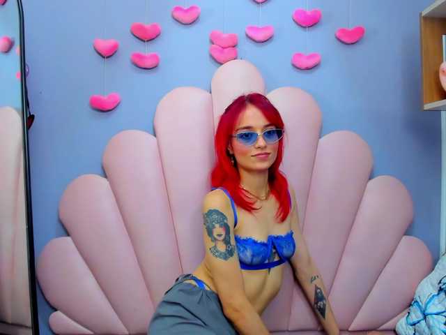 LucyMiller's BongaCams show and profile