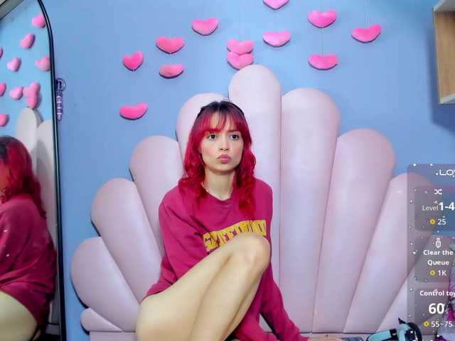 LucyMiller's BongaCams show and profile