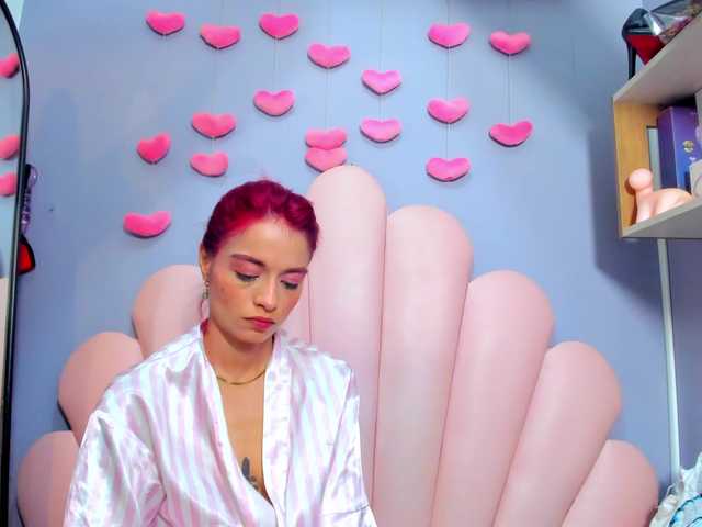 LucyMiller's BongaCams show and profile