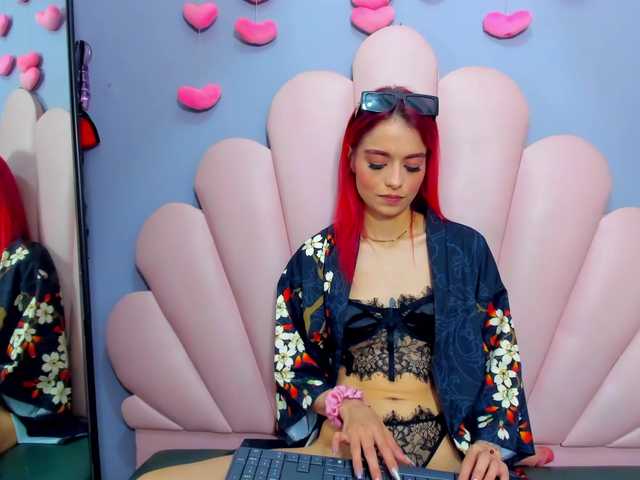 LucyMiller's BongaCams show and profile