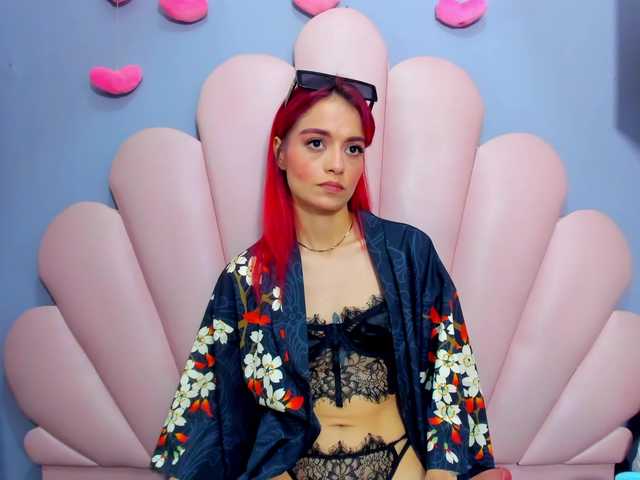 LucyMiller's BongaCams show and profile