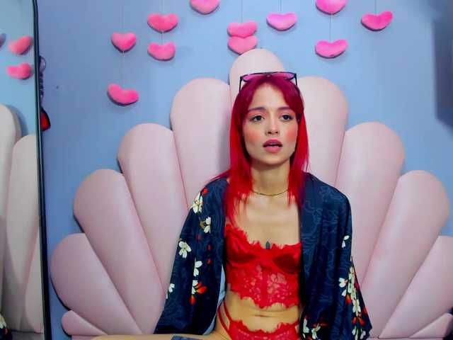 LucyMiller's BongaCams show and profile