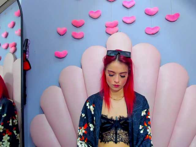 LucyMiller's BongaCams show and profile