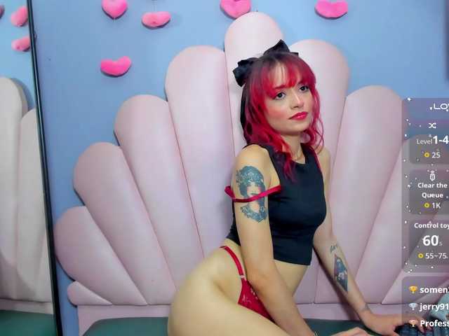 LucyMiller's BongaCams show and profile