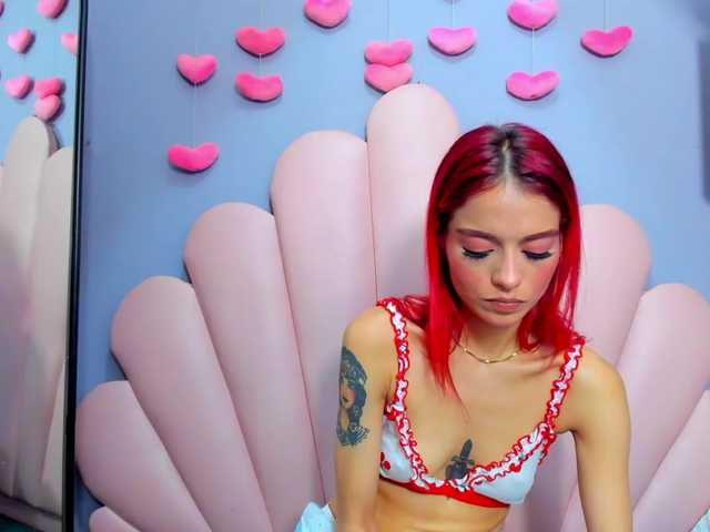 LucyMiller's BongaCams show and profile