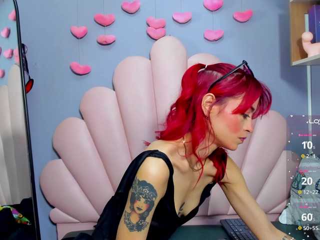 LucyMiller's BongaCams show and profile