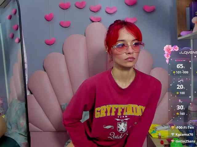 LUCY_MILLER webcam