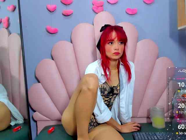 LUCY_MILLER webcam