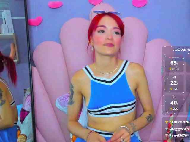 LUCY_MILLER webcam