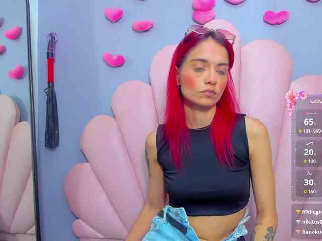 LUCY_MILLER webcam