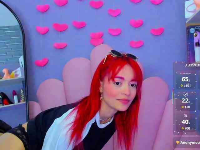 LUCY_MILLER webcam
