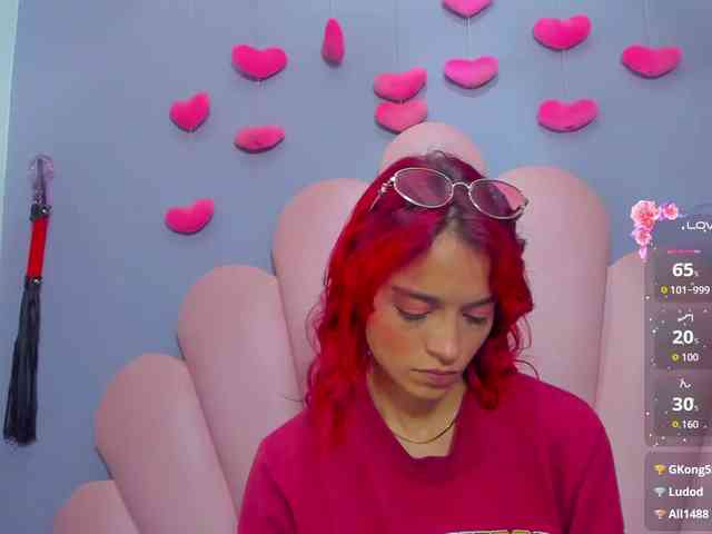 LUCY_MILLER webcam
