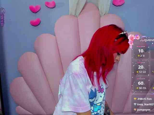 LUCY_MILLER webcam