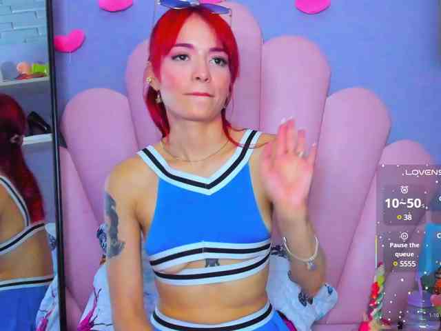 LUCY_MILLER webcam