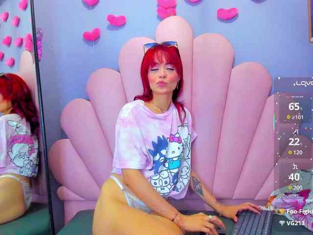 LUCY_MILLER webcam