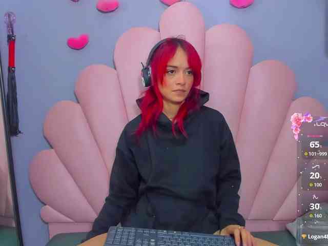 LUCY_MILLER webcam