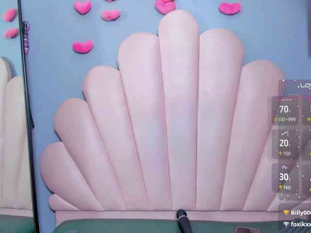 LUCYMILLER Live Webcam on BongaCams