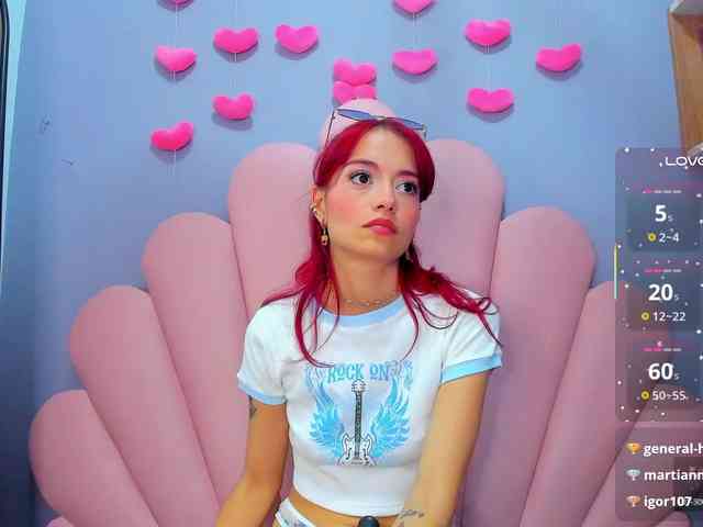 LUCY_MILLER webcam