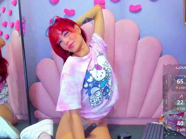 LUCY_MILLER webcam