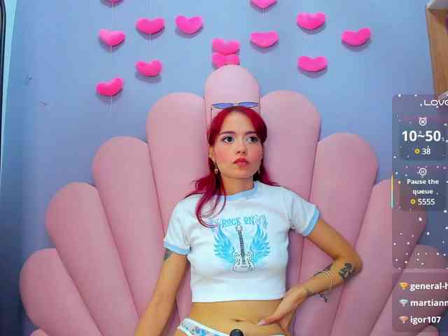 LUCY_MILLER webcam