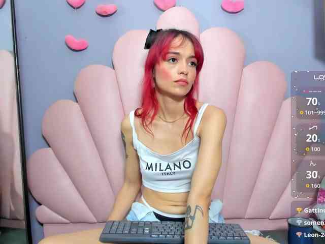 LUCY_MILLER webcam