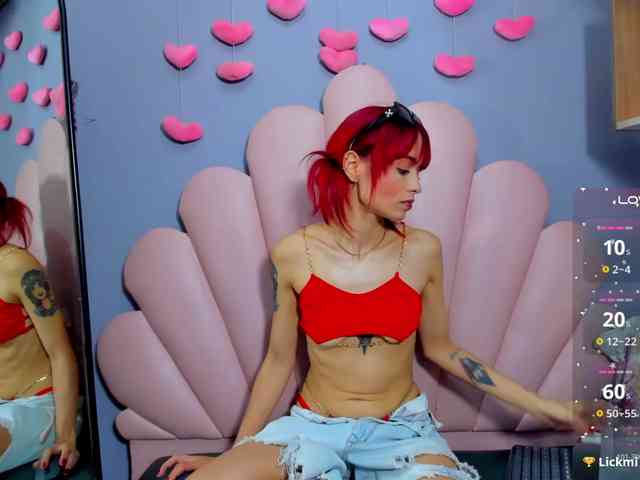 LUCY_MILLER webcam