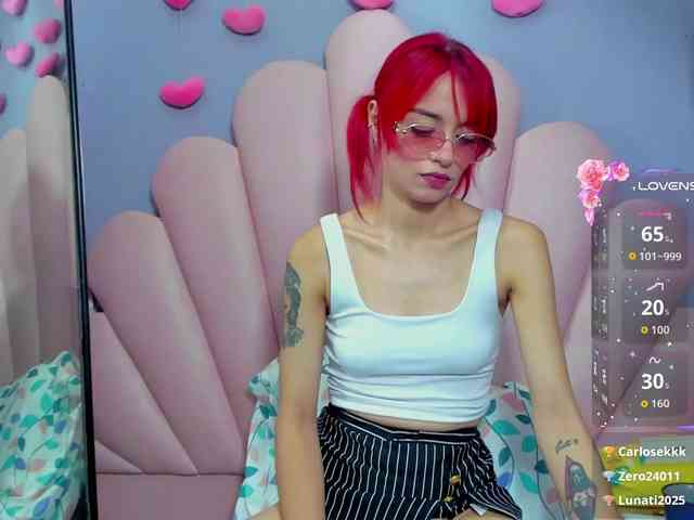 LUCY_MILLER webcam