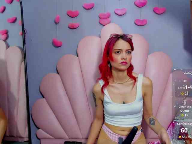 LUCY_MILLER webcam