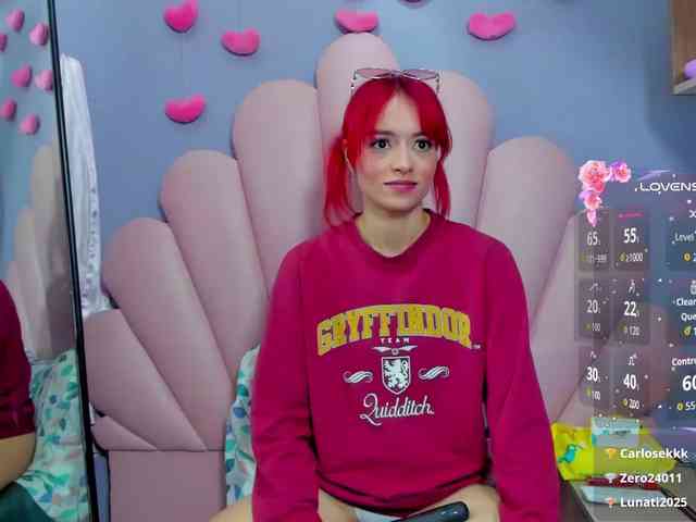 LUCY_MILLER webcam