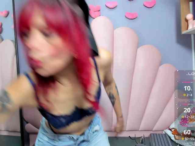 LUCY_MILLER webcam
