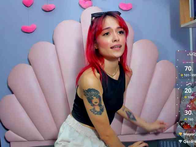LUCY_MILLER webcam