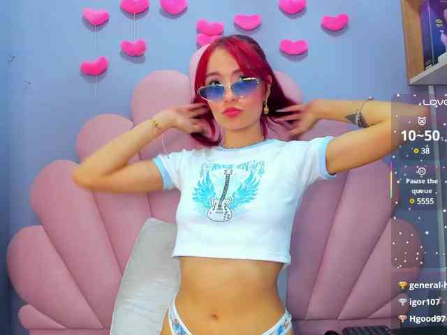 LUCY_MILLER webcam