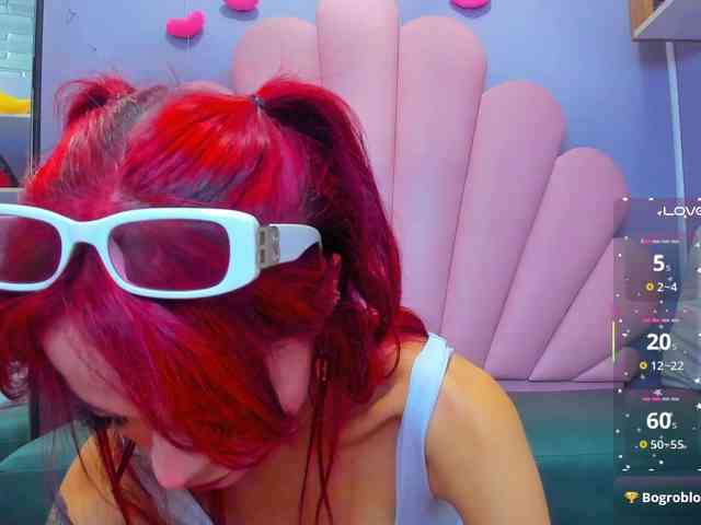 LUCY_MILLER webcam