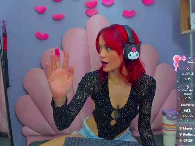 LUCY_MILLER webcam