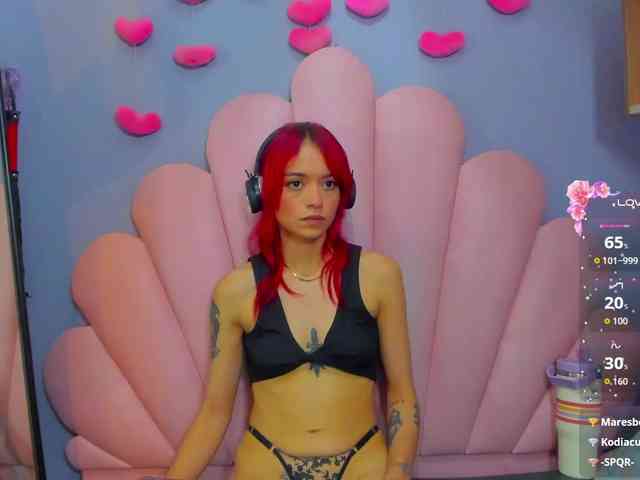LUCY_MILLER webcam